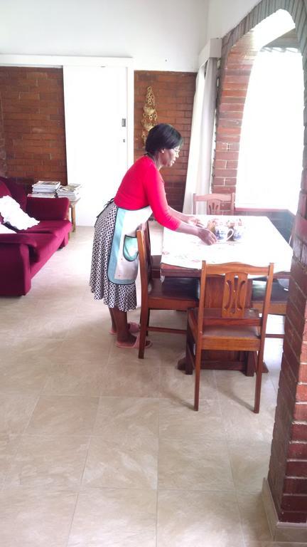 Hillside Manor Hotel Bulawayo Ngoại thất bức ảnh