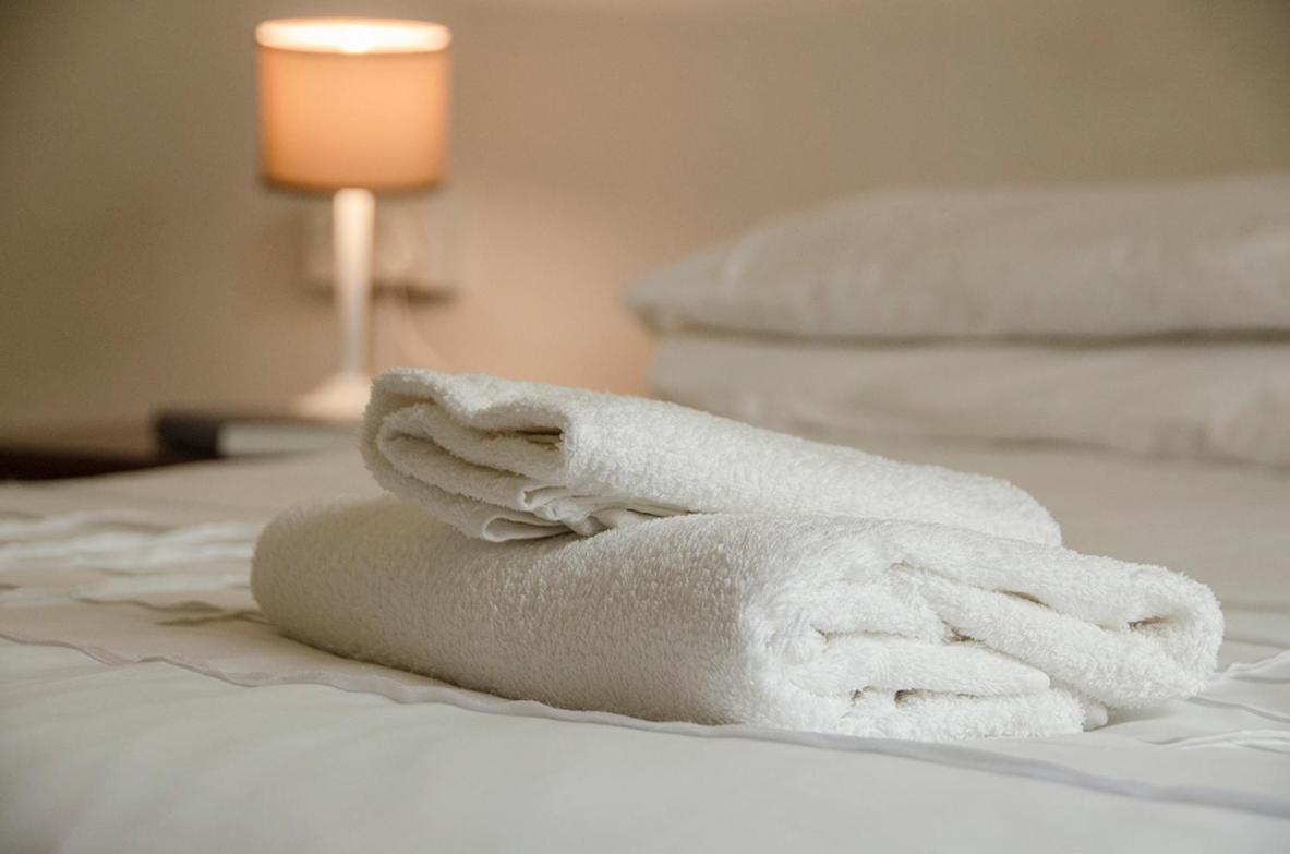 Hillside Manor Hotel Bulawayo Ngoại thất bức ảnh